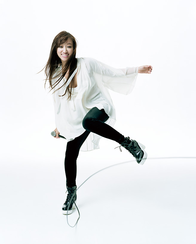 Lecca 歌の本質を改めて照らし出す初のベスト盤 Best Positive に刻まれた10年の軌跡を語る Mikiki Lecca 歌の本質を改めて照らし出す初のベスト盤 Best Positive に刻まれた10年の軌跡を語る Mikiki