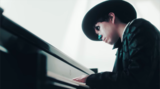 H ZETT Mがアルバム『共鳴する音楽』より“ランドスケープ”のMVを公開、〈ピアノ独演会〉初の東北公演も