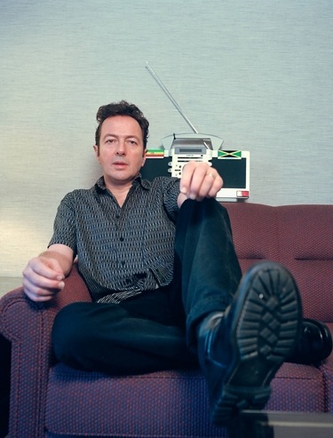 石田昌隆「STRUGGLE Reggae meets Punk in the UK」ザ・クラッシュから