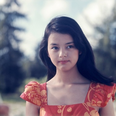 岡田奈々デビュー50周年、CDボックス『青春のアルバム』と最後の写真集