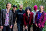 ゴングがスティーヴ・ヒレッジ（Gong & Steve Hillage）と共にBillboard Liveに登場!　現役プログレッシヴロックバンドがあなたを宇宙へといざなう