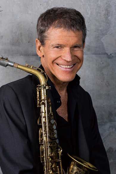 デヴィッド・サンボーン（David Sanborn）がマーカス・ミラーと15年ぶりにコラボ! ランディ・クロフォードら参加のカヴァー曲を含む新作 |  Mikiki by TOWER RECORDS