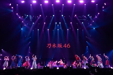 赤えんぴつ、武道館での感動的な2日間――バナナマンによるフォーク