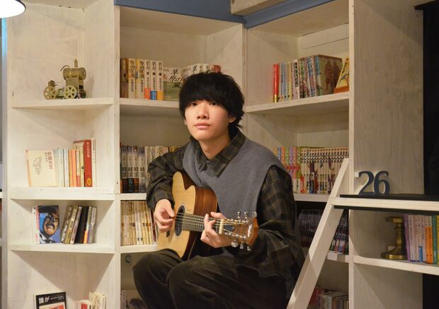 伊津創汰『DREAMERS』二十歳のSSWから届いた、夢追い人のためのサウンドトラック