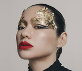 Awich『Queendom』大傑作。初の武道館公演を控え、濃厚な主体性が漲る圧倒的なフルアルバム