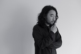 小瀬村晶（Akira Kosemura）が語る、Soloist.宮下貴裕との親密な共同作業で作り上げた『Pause (almost equal to) Play』