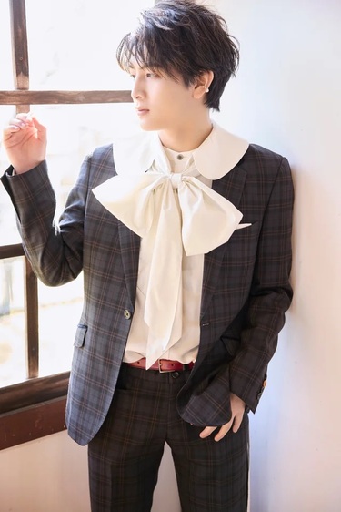 超特急 ハル 柏木悠 パネル タワレコ 超特急の柏木悠1st 写真集「19→20」発売決定、タワレコ特典も