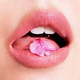 あいみょん “桜が降る夜は” こんなにも人に会えない中で、私たちは春を覚えていられるのだろうか