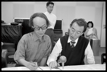 武満徹『オーケストラ作品集』本人の創作ノート入りの生誕90年
