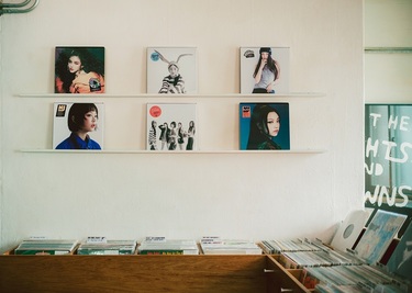 NewJeans、ニューシングル『How Sweet』のジャケット写真公開 新曲