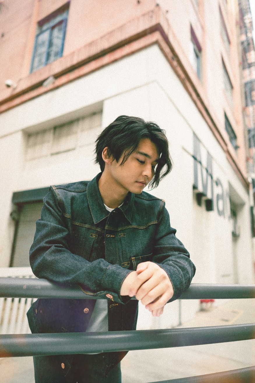 DedachiKentaが明かす、初の全編日本語詞のバラード“Stay with me”に