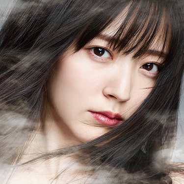 ℃-ute 鈴木愛理　Queen of J-POP ソロアングル　FC限定盤 鈴木愛理『Do me a favor』 15年のキャリアを誇る最強の新人シンガーが