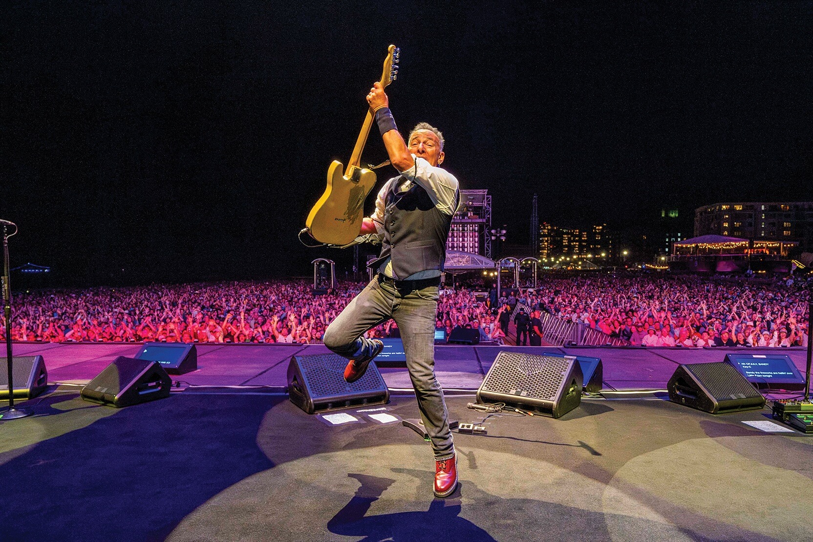 ブルース・スプリングスティーン（Bruce Springsteen）が観客と共有