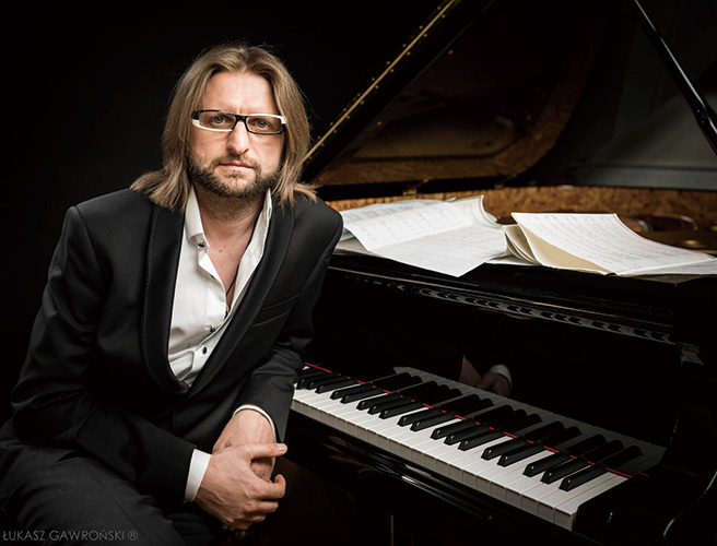 稀少　ビンテージＪ.Mares チェコ ボヘミアンガラス　ピアノ演奏者 稀少 ビンテージJ.Mares チェコ ボヘミアンガラス ピアノ演奏者 稀少