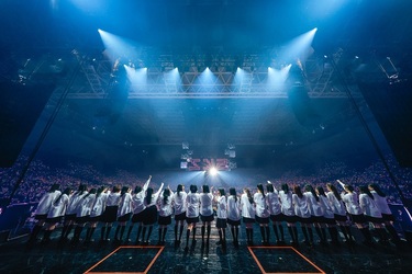 櫻坂　東京ドーム　8日　写真5枚 櫻坂46が東京ドーム公演を2年ぶりに開催 アリーナツアー初日に