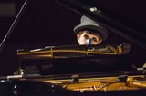 H ZETT Mが最新作『共鳴する音楽』収録曲のMV公開、ソロ・コンサート〈ピアノ独演会〉も開催