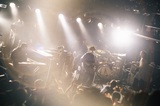 Bialystocksと優河 with 魔法バンドの音楽的交流――アートフォームの拡張が加速した対バン企画〈音楽交流紀 2〉をレポート