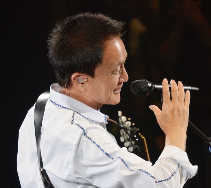 一点物 非売品 超稀少　小田和正 2019年 クリスマスの約束　スタッフパーカー 一点物 非売品 超稀少 小田和正 2019年 クリスマスの約束