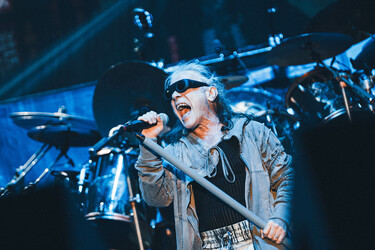 アイアン・メイデン（Iron Maiden）、人間の力と生の交歓に号泣! 来日