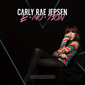 カーリー・レイ・ジェプセン（Carly Rae Jepsen）『Emotion』弾ける80sポップなキラキラ告白ソングなど全曲ラブソングの突き抜けた新作