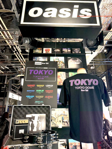 オアシス（Oasis）のポップアップストア〈Tokyo Fan Store〉へ