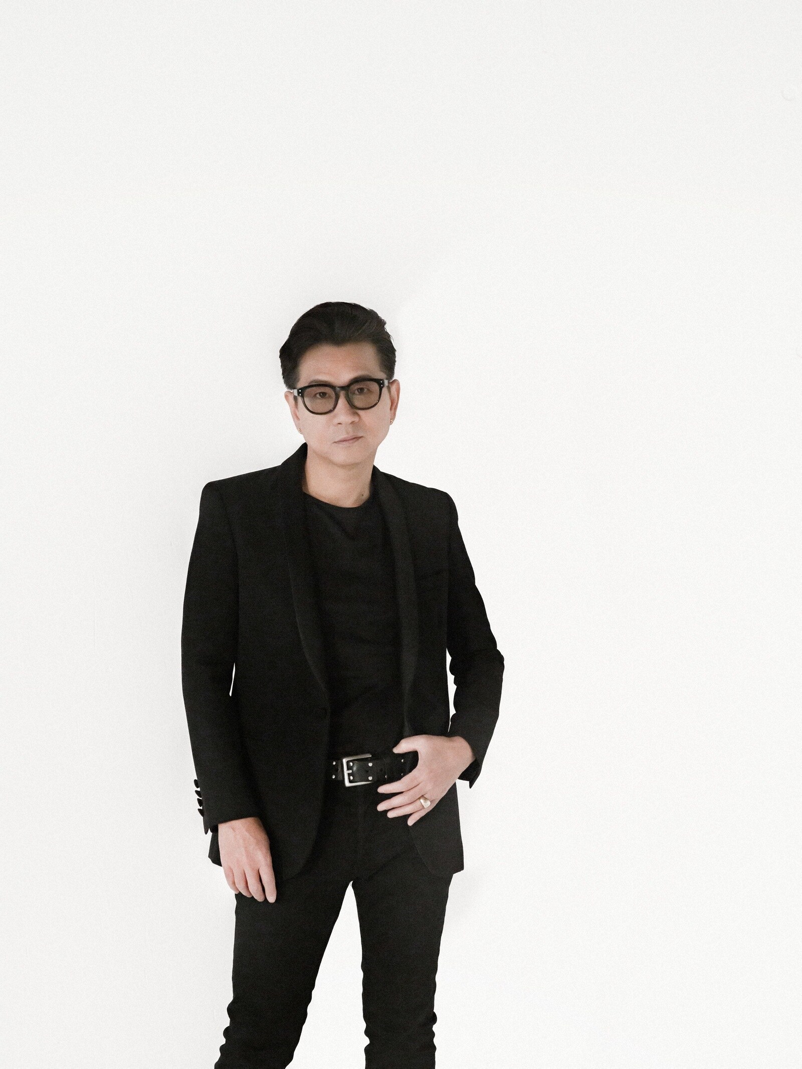 第74回NHK紅白歌合戦で有吉弘行 × 藤井フミヤが共演、猿岩石“白い雲の 