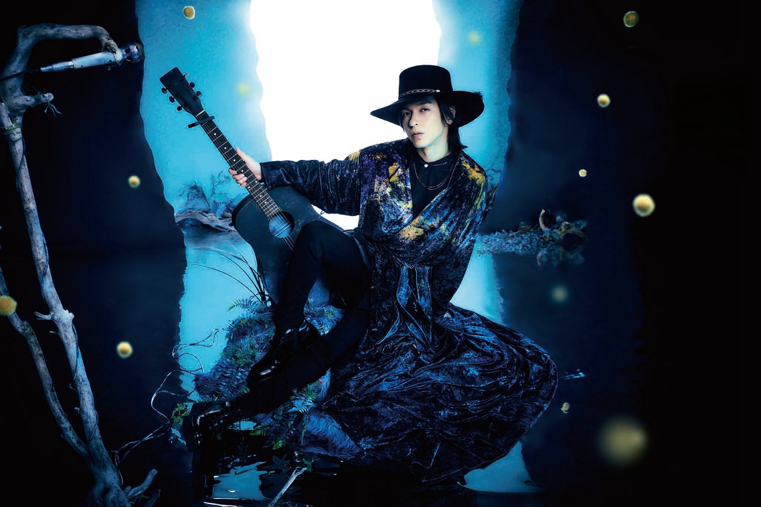 AKIHIDE『L∞P WORLD』インタビュー完全版――明日が見えない状況の中