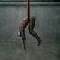 ナカーネ（Nakhane）『Bastard Jargon』南アフリカ出身のシンガーが躍動的ダンスポップに乗せ繊細で美しい歌を聴かせる