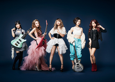 Aldious Evoke 10 新ヴォーカリストr Nを迎えて新章を開いた5人が待望のアルバムを語る Mikiki