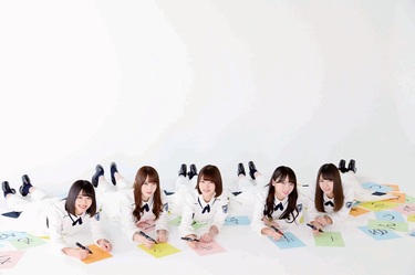 けやき坂46 『走り出す瞬間』 渡邉美穂、加藤史帆、佐々木美玲、齊藤