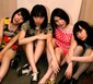 おとぼけビ～バ～、よよよしえのダイヴも飛び出す“あきまへんか”のパンクなライヴ映像を公開&4月には新シングルをリリース