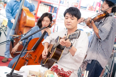 森山直太朗が「tiny desk concerts JAPAN」に初登場 新曲“あの世でね