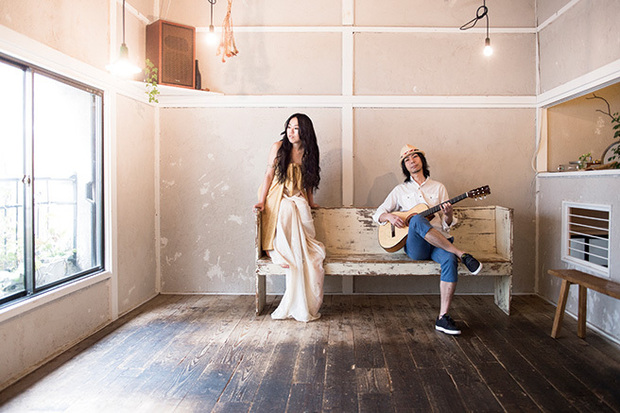 ブラジル音楽を軸にした男女デュオ・freecube、バンド・サウンドから弾き語りまでさりげなく心地良い初アルバムを語る