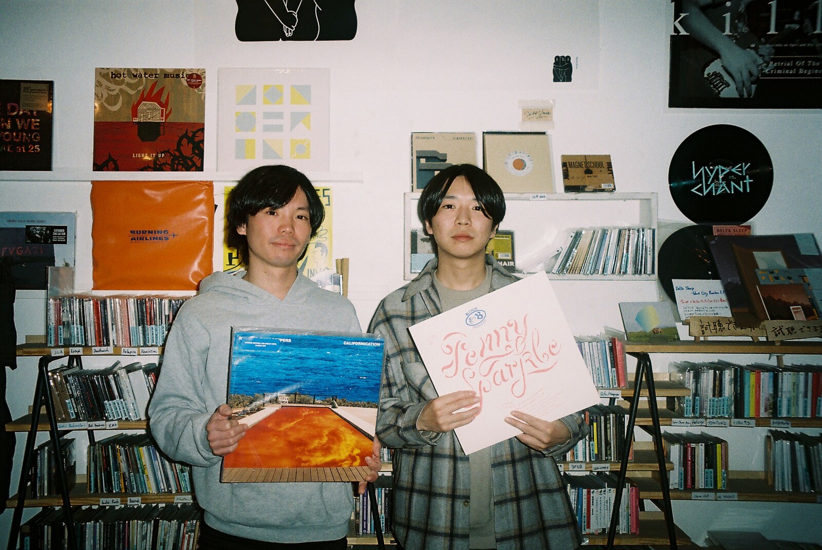 cinema staff Seattle meets realism 邦楽