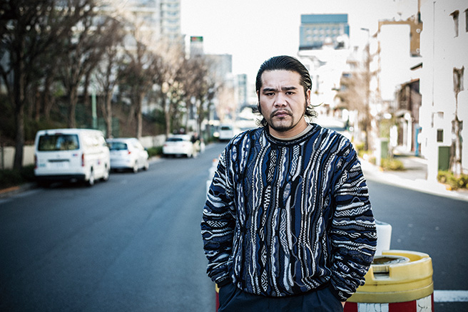 漢 a.k.a. GAMIがミックスCD『ON THE WAY』で告げる、騒々しい新年の