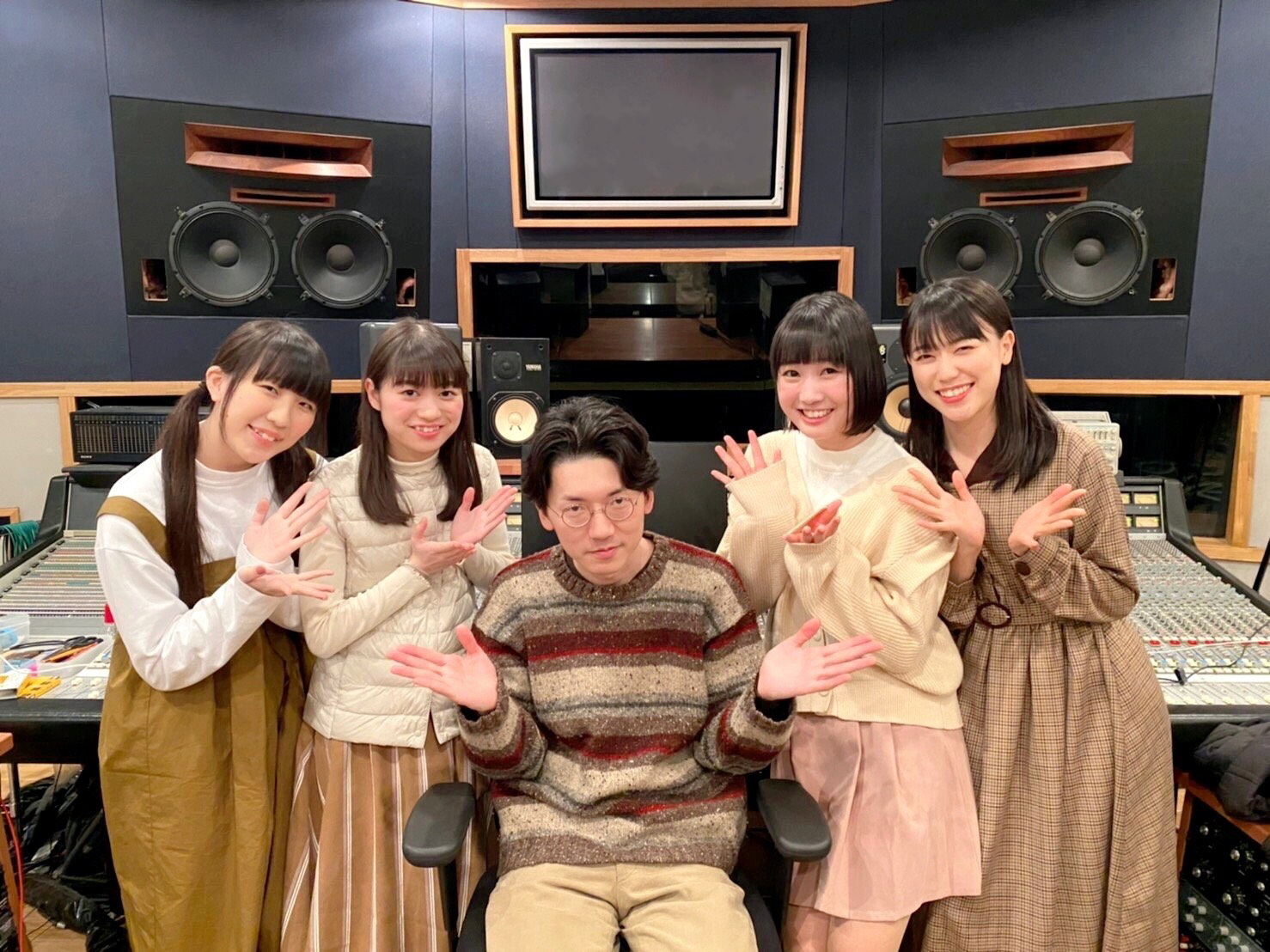 RYUTist『ファルセット』特集② Kan Sanoと語る、どちらにとっても