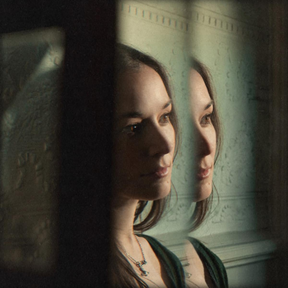 マーガレット・グラスピー（Margaret Glaspy）『I Am Both』フォーキーともジャジーとも言える幅広い曲調に取り組んだ新境地な一作 - レビュー