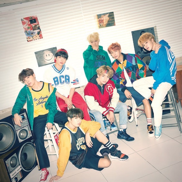 BTS(防弾少年団) 『MIC Drop/DNA/Crystal Snow』 異なるカラーの3曲で、さまざまな魅力を一気に楽しめる1枚
