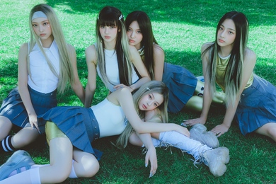 Newjeans ハニサノクトレカ get up super shy ETA Listen to 뉴진스 NewJeans - GET UP • Super Shy ETA Cool With