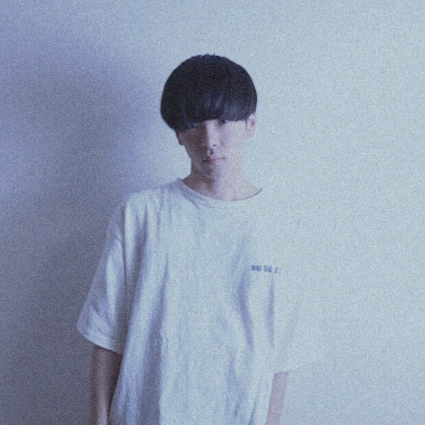菅谷諭杏にTOWER DOORSから6つの質問 ネクストtofubeats? 切なく淡いサウンドで注目の次世代J-Popアーティスト