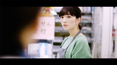 友望 CRCK/LCKS、中井友望と松本妃代が出演した“RISE”のMVを公開 2人の女性の交流を弦楽四重奏と美しい映像で描く | Mikiki by  TOWER RECORDS