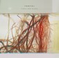 yahyel 『Flesh and Blood』 エレクトロニック・ビートとアトモスフェリックな音像に官能的な声が泳ぐ初アルバム