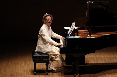 大江千里JAZZの圧倒的なスケール感――繊細かつ大胆なピアノで会場を
