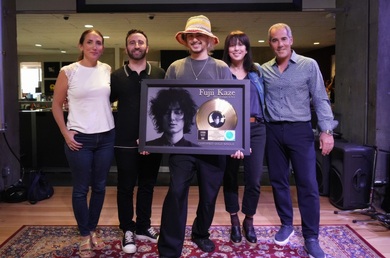 アメリカツアーを成功させた藤井 風、ヒット曲“死ぬのがいいわ”に米