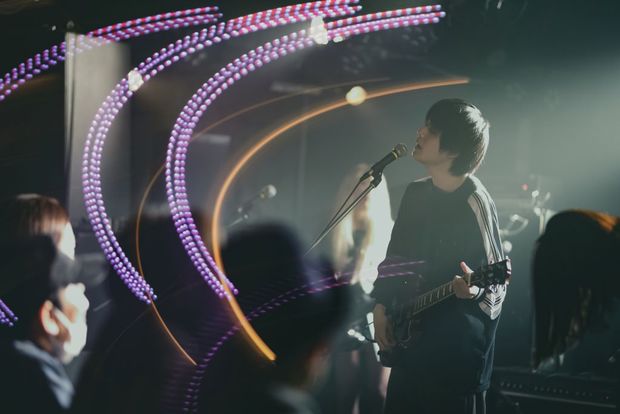 ロックの素敵な未来――NITRODAYがNOT WONK、The Wisely Brothersを招いたスリーマンをレポ