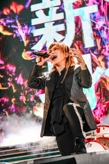 ゴールデンボンバー20周年ライブ〈新作-shinsaku-〉詳細レポ 50