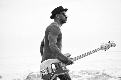 マーカス・ミラー（Marcus Miller）『Afrodeezia』待望の新作は世界中