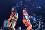 クルアンビン（Khruangbin）『Live At Lincoln Hall』世界をトリコにする、クセになるサウンドを密封したライブ・アルバム