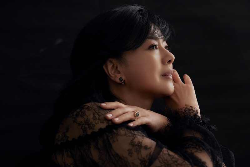 薬師丸のり子 角川映画でデビューを果たした 薬師丸ひろ子、渡辺典子が映画『みを