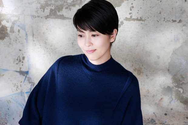 松たか子 『明日はどこから』 デビュー20周年に放つ、「わろてんか」や「カルテット」の主題歌含む8年ぶりアルバム